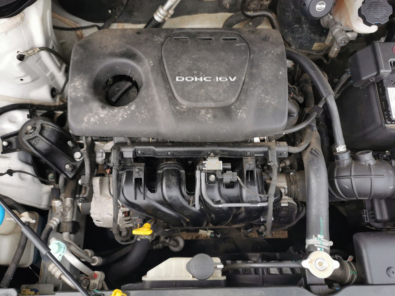 HYUNDAI - 18