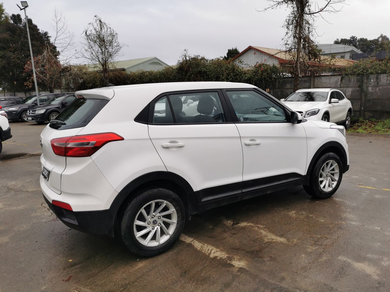 HYUNDAI - 2