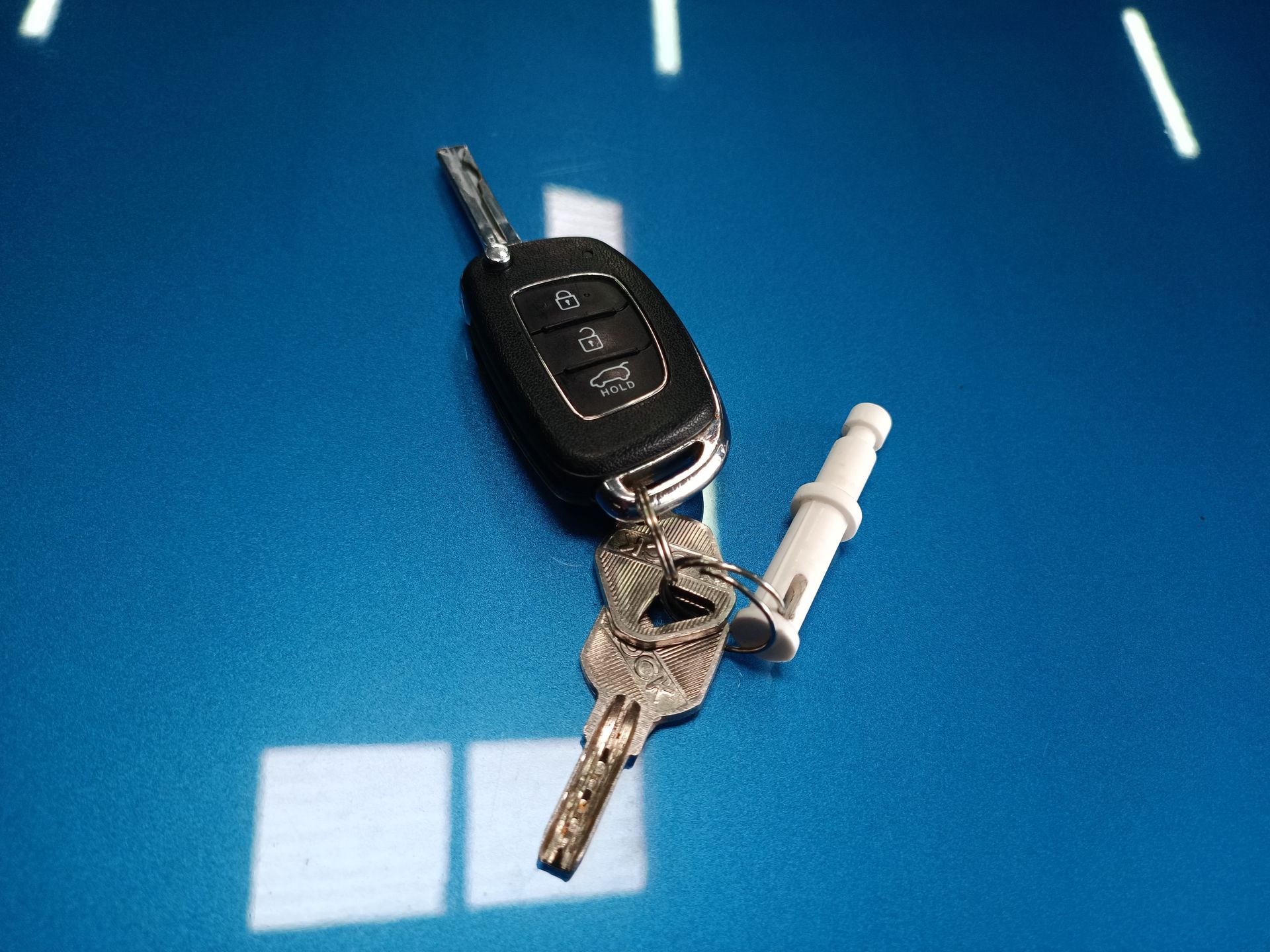 HYUNDAI - 32
