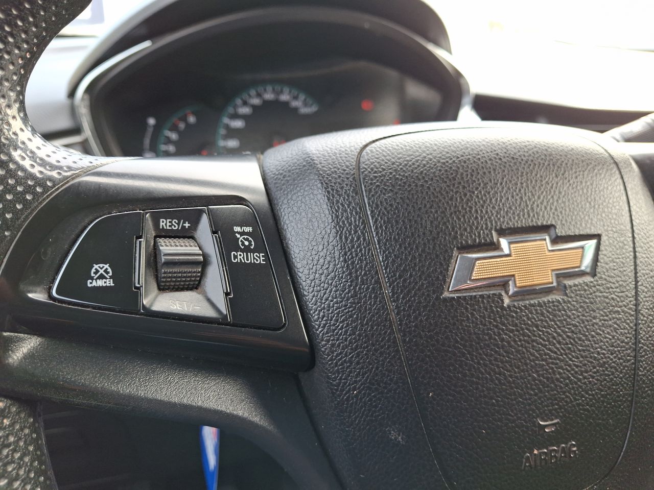 CHEVROLET - 27