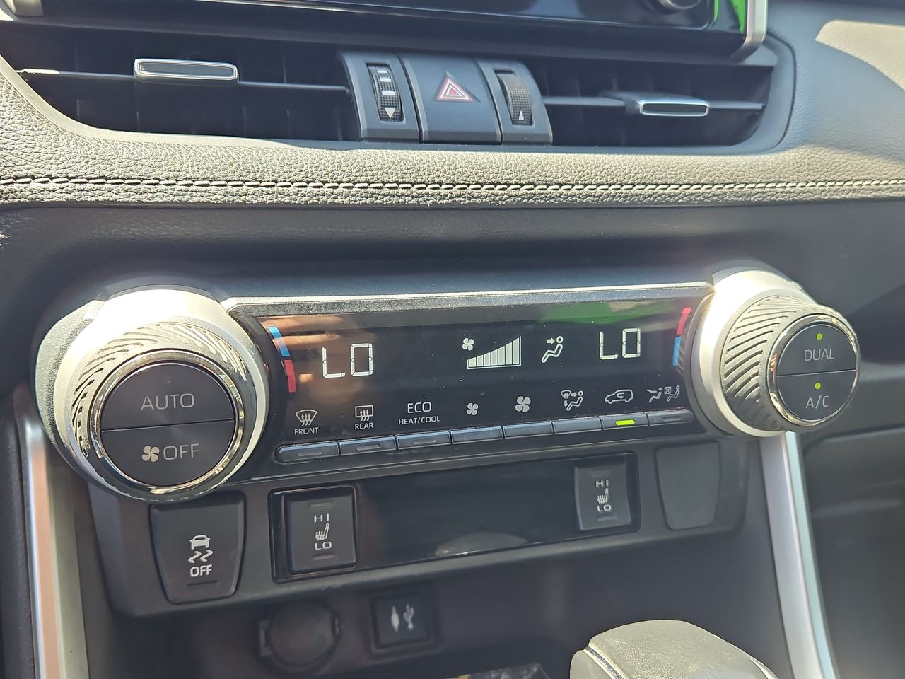 TOYOTA - 22
