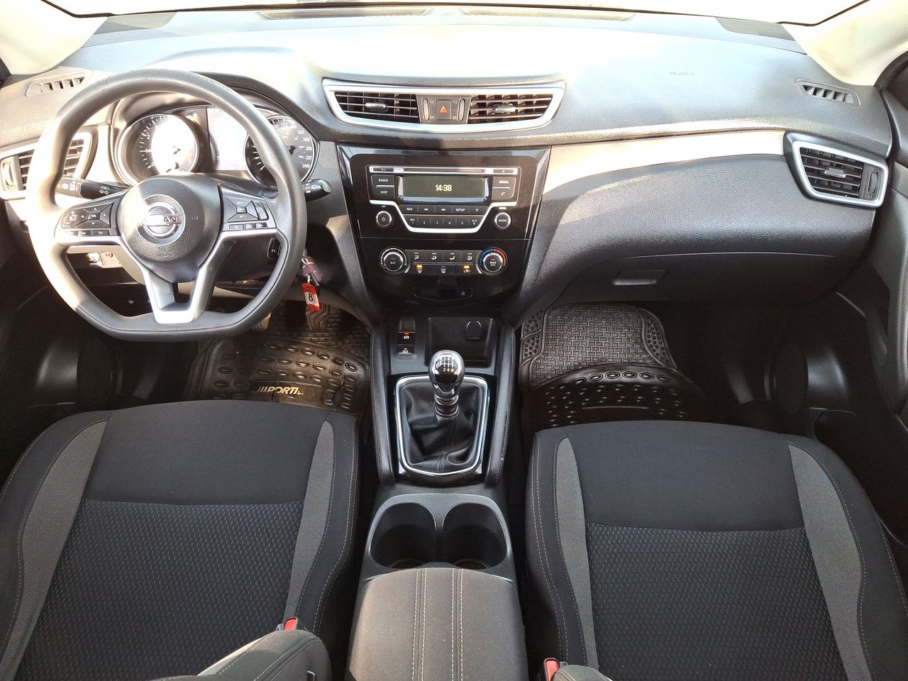 NISSAN - 28