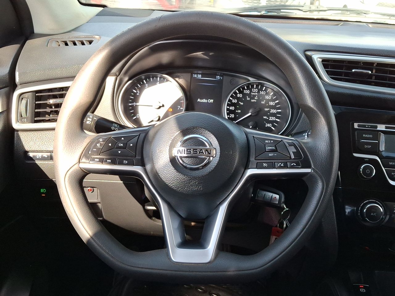 NISSAN - 23