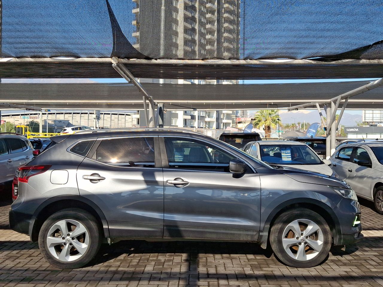 NISSAN - 8