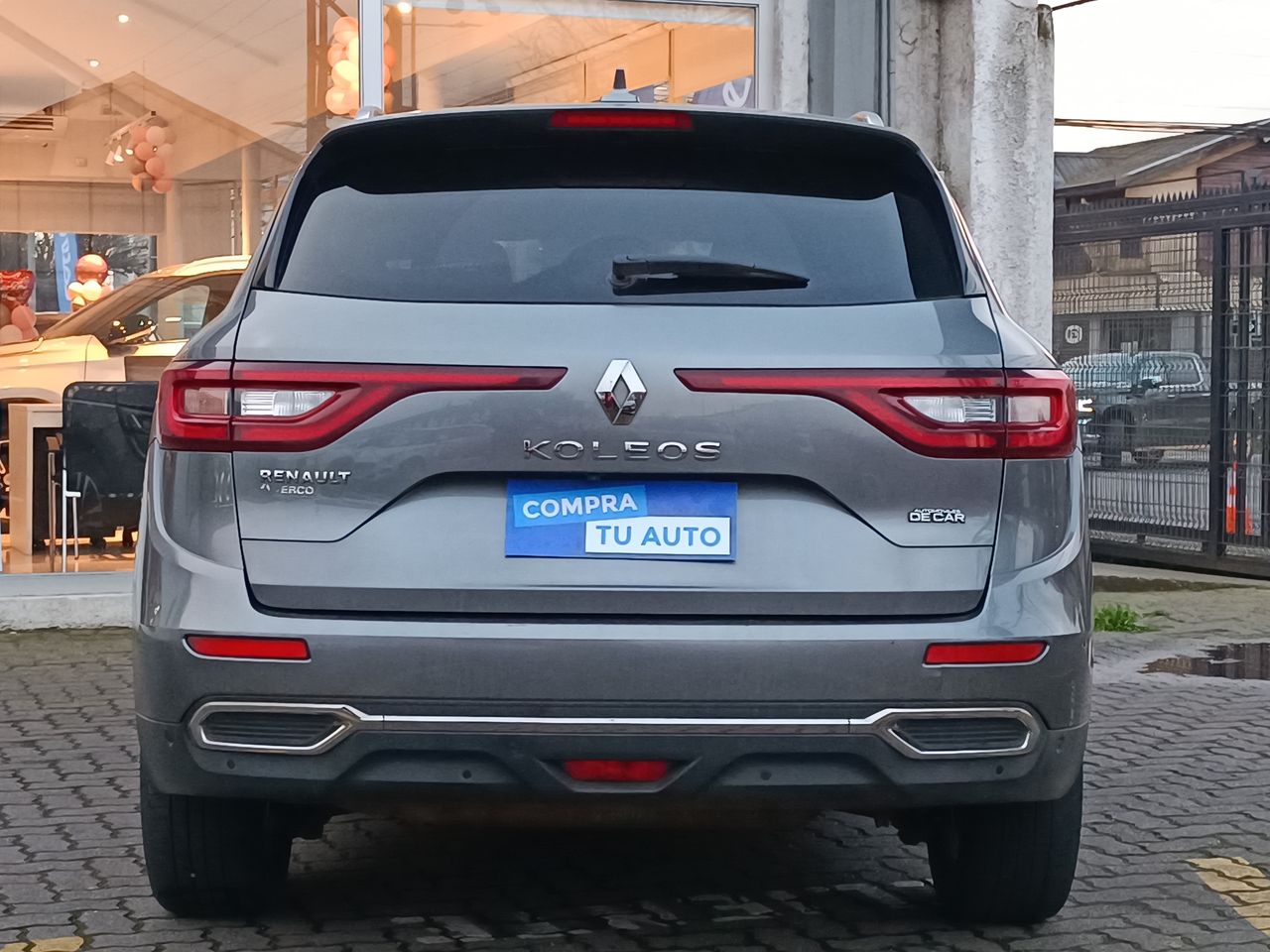 RENAULT - 6