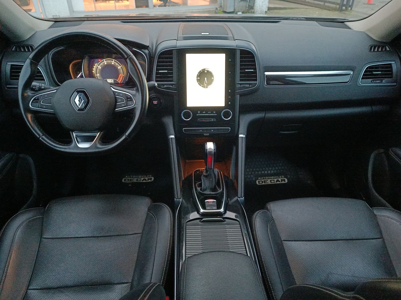 RENAULT - 9