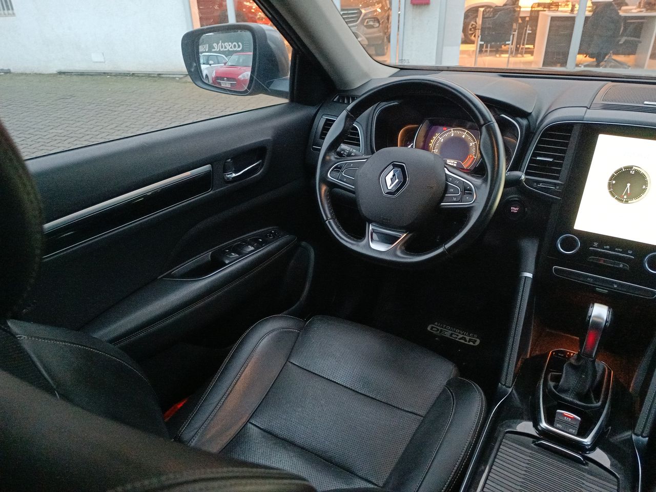 RENAULT - 16