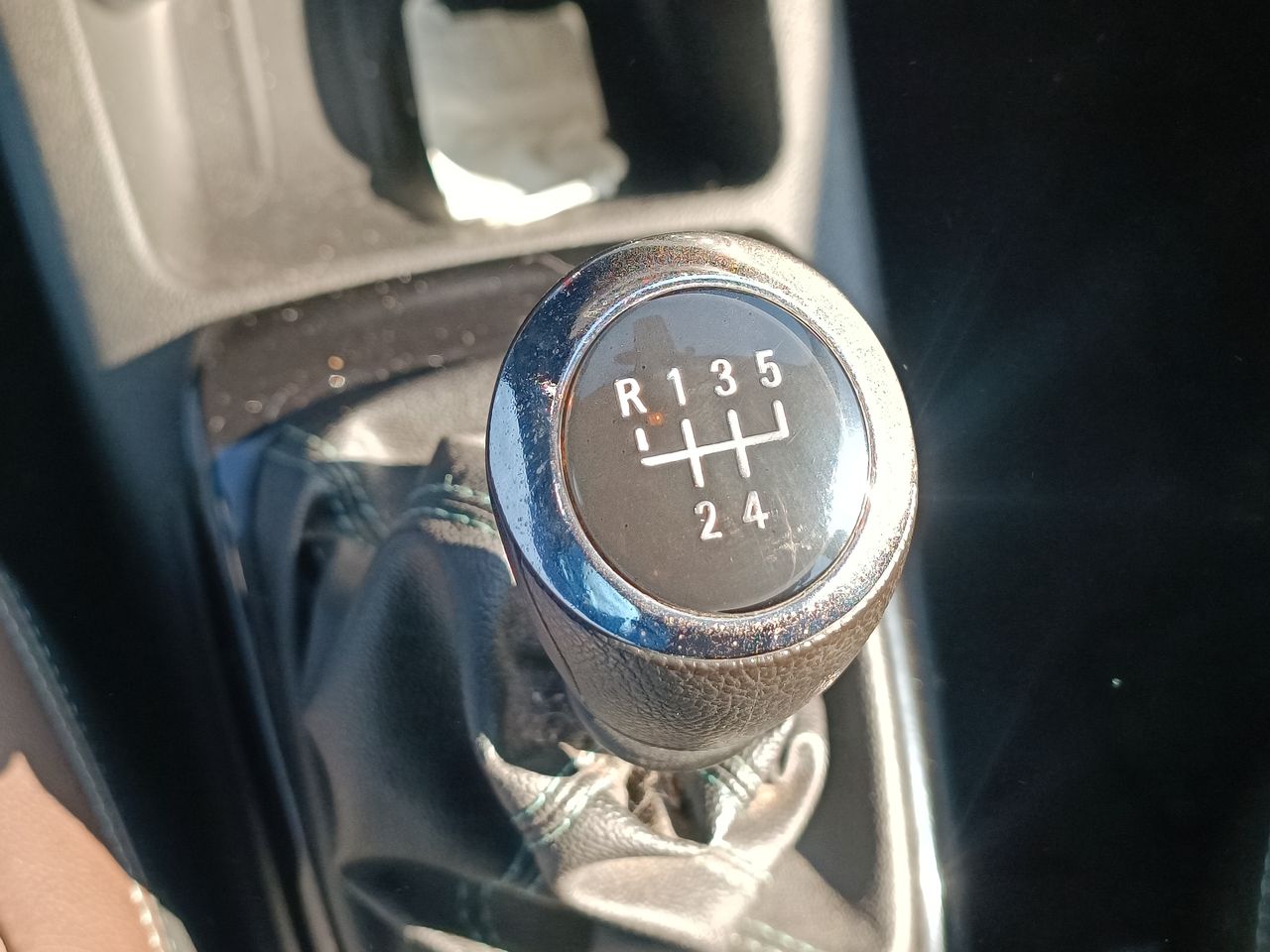 CHEVROLET - 32