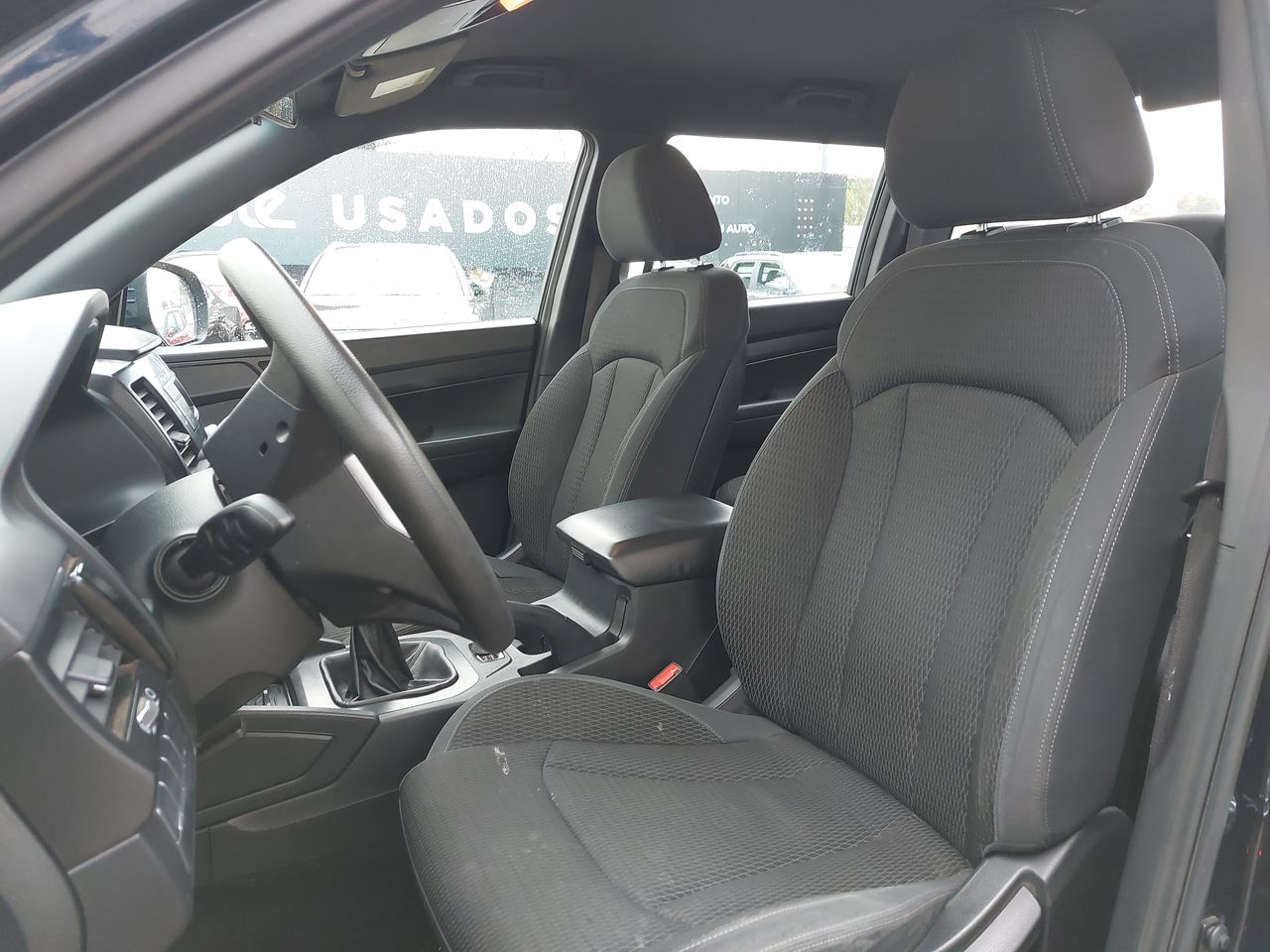 SSANGYONG - 23