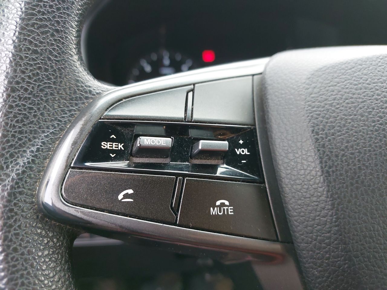 SSANGYONG - 25