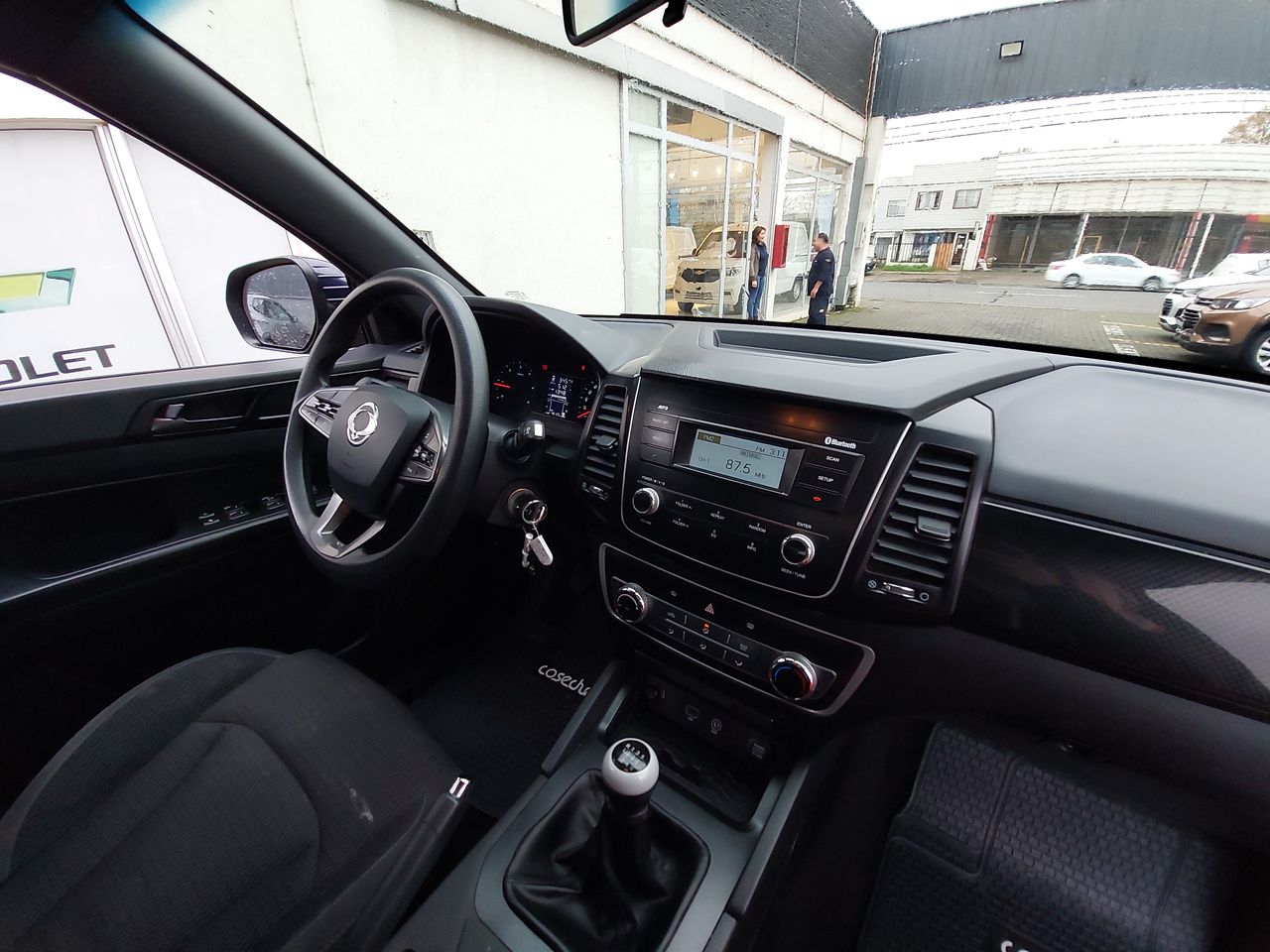SSANGYONG - 15