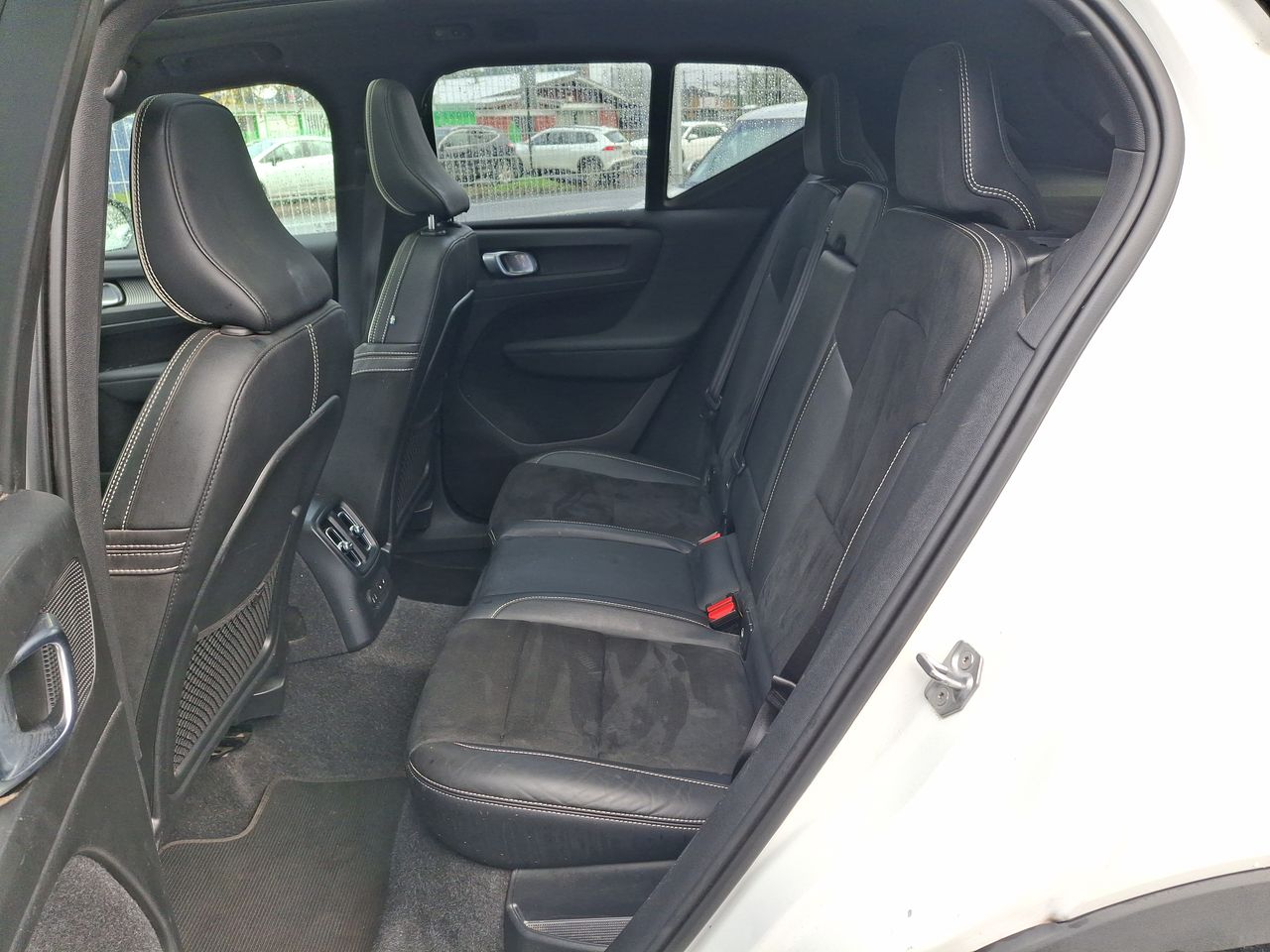 VOLVO - 35