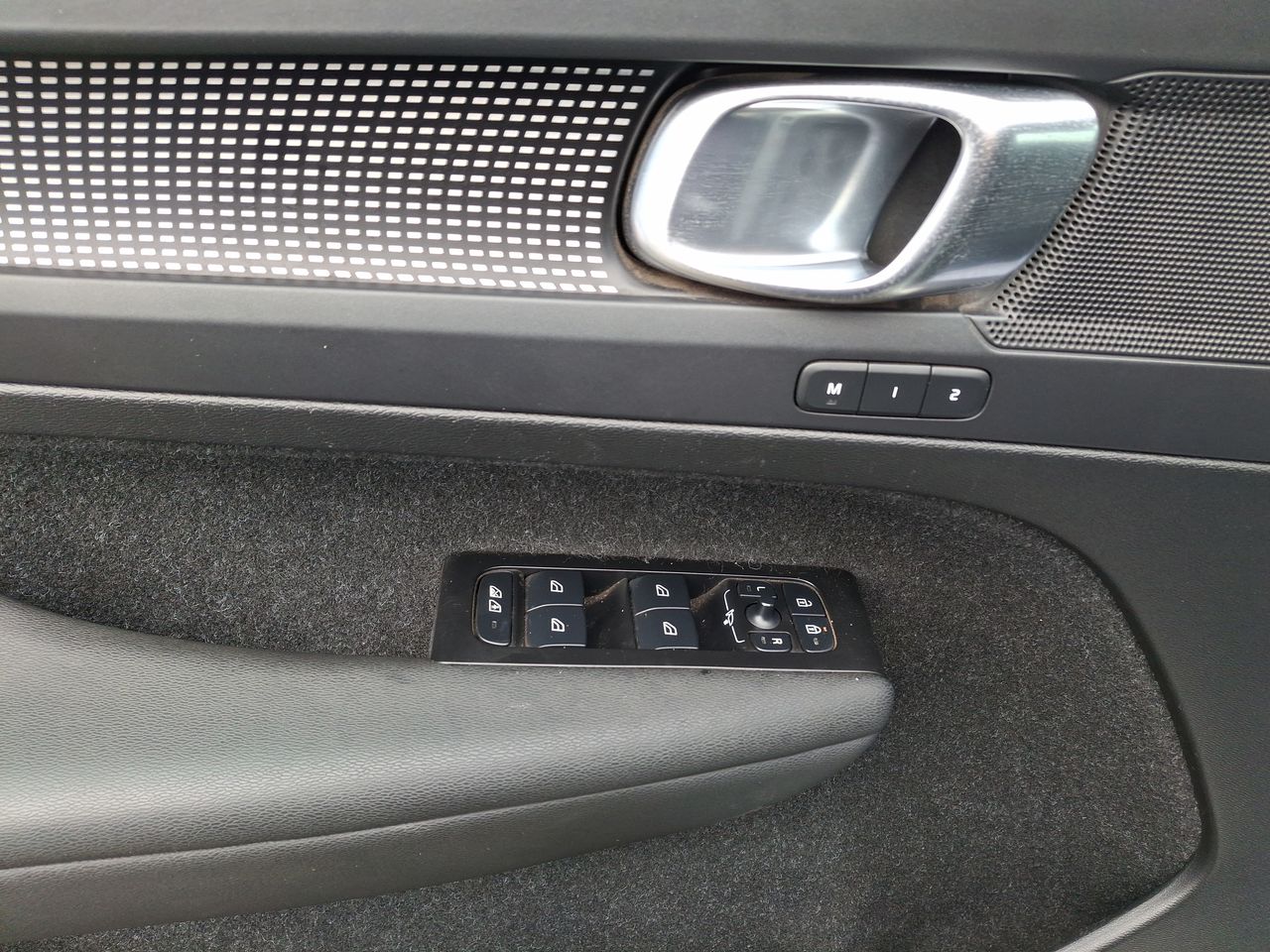 VOLVO - 22