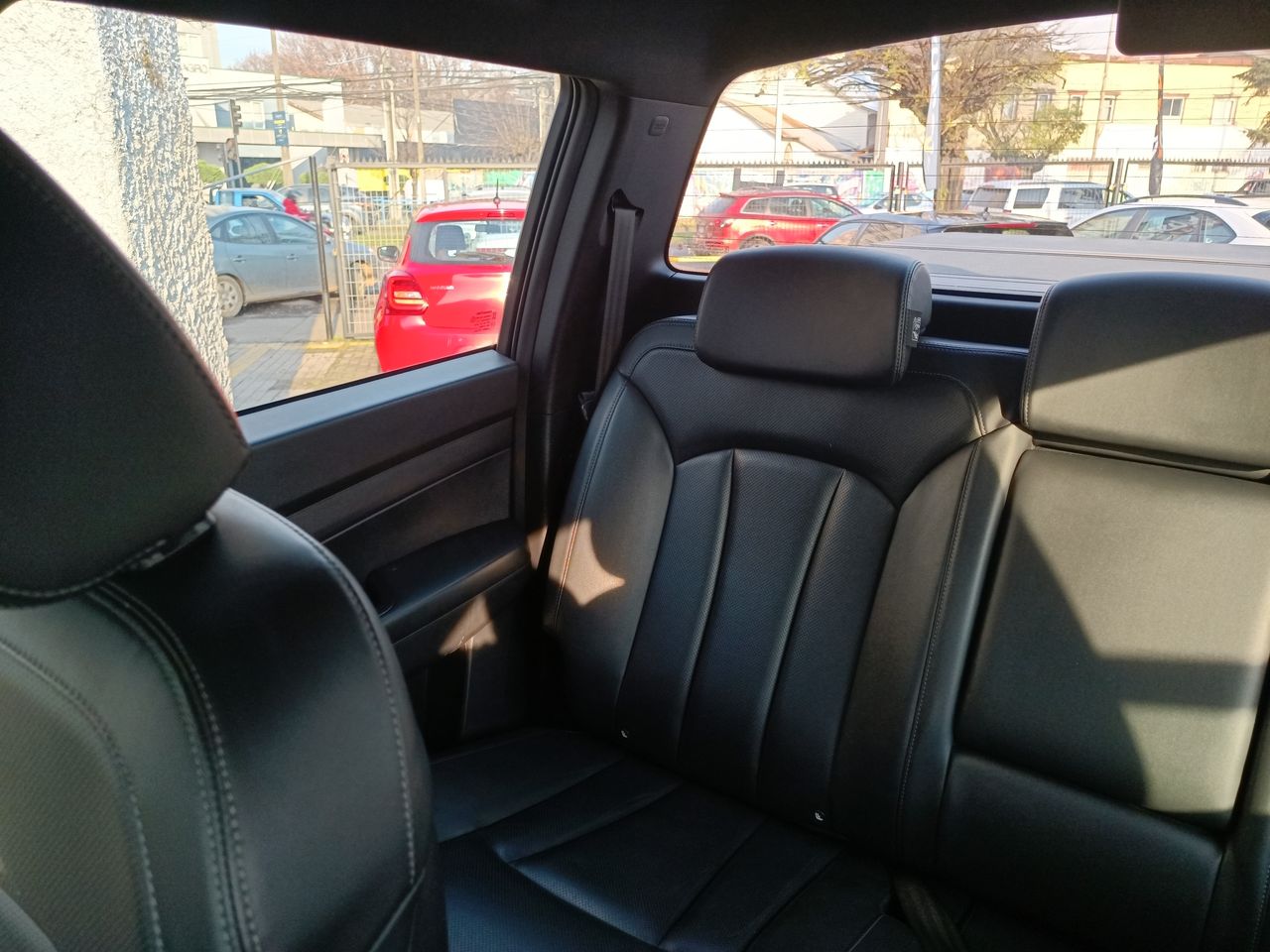 SSANGYONG - 12