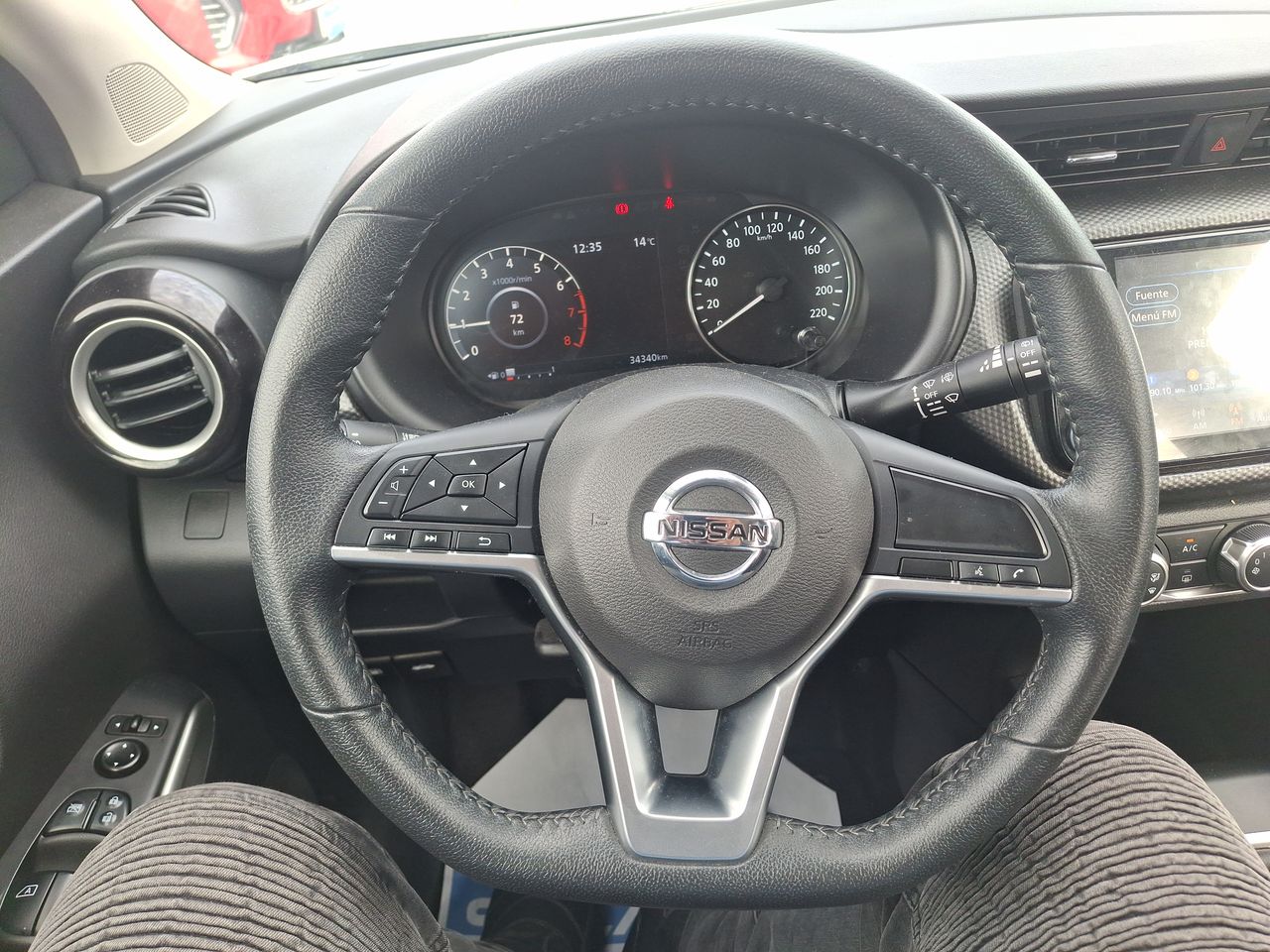 NISSAN - 23