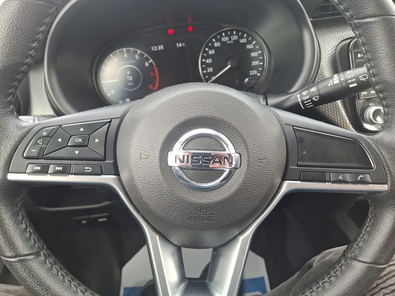 NISSAN - 24