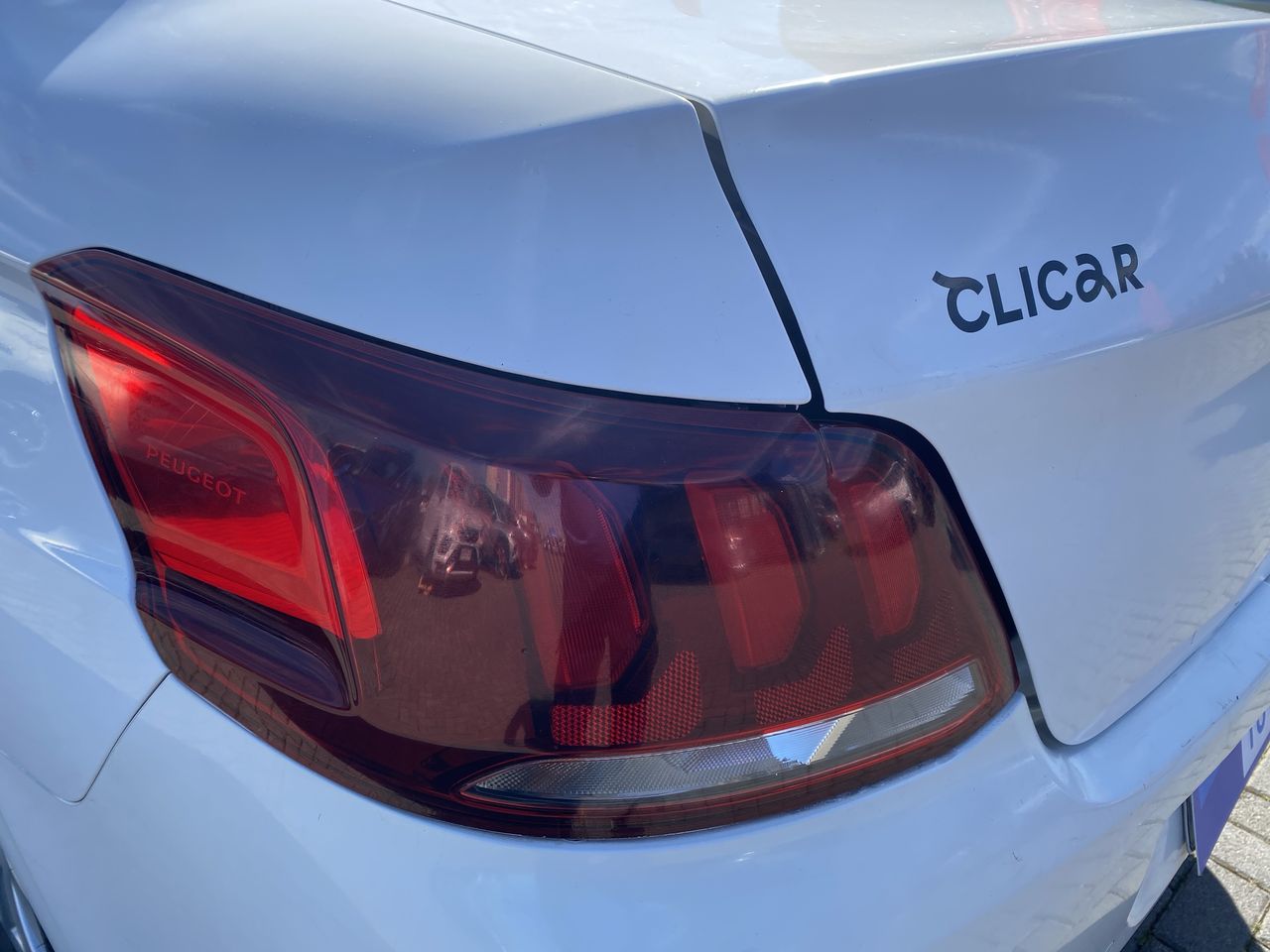 PEUGEOT - 19