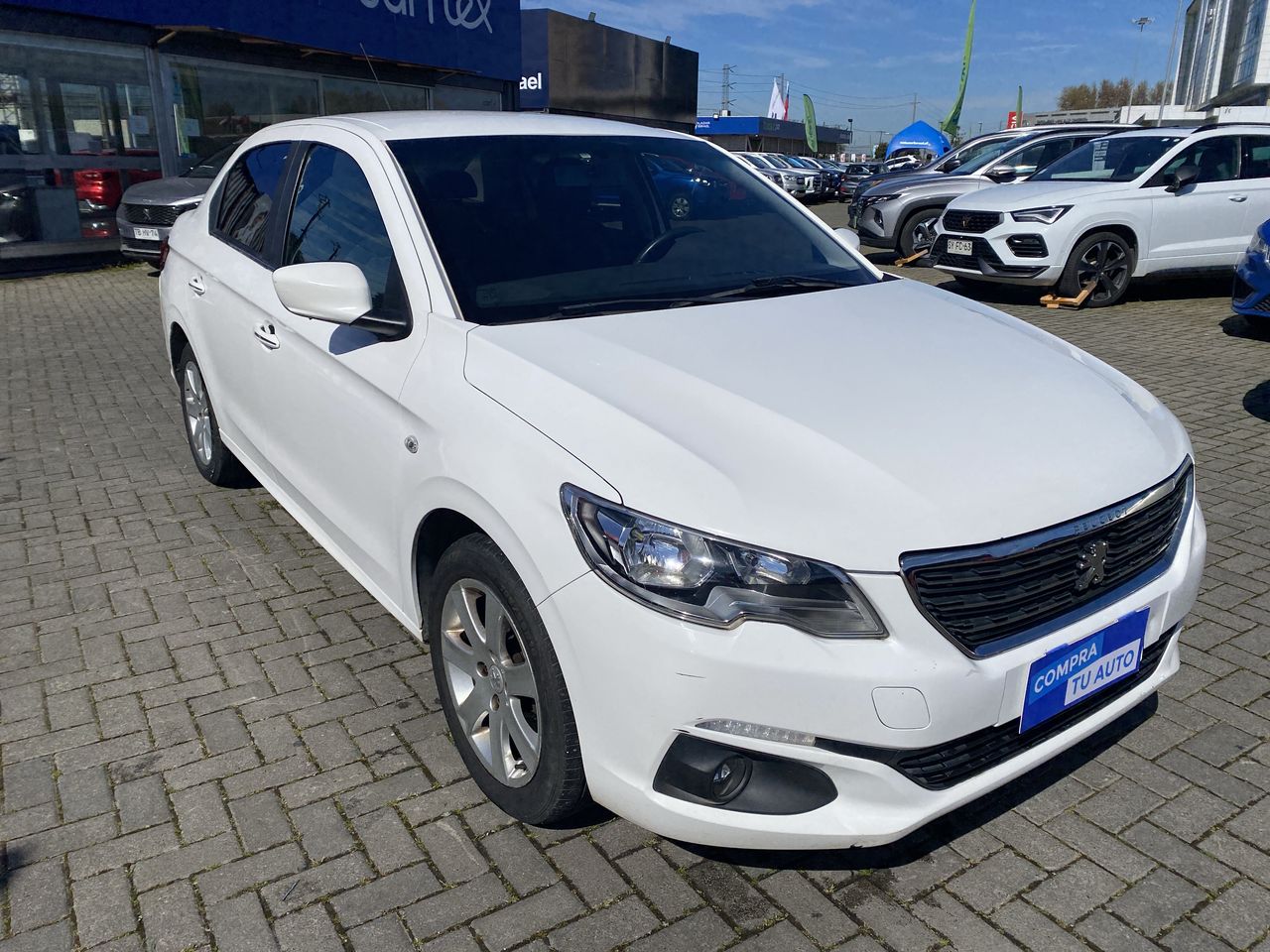 PEUGEOT