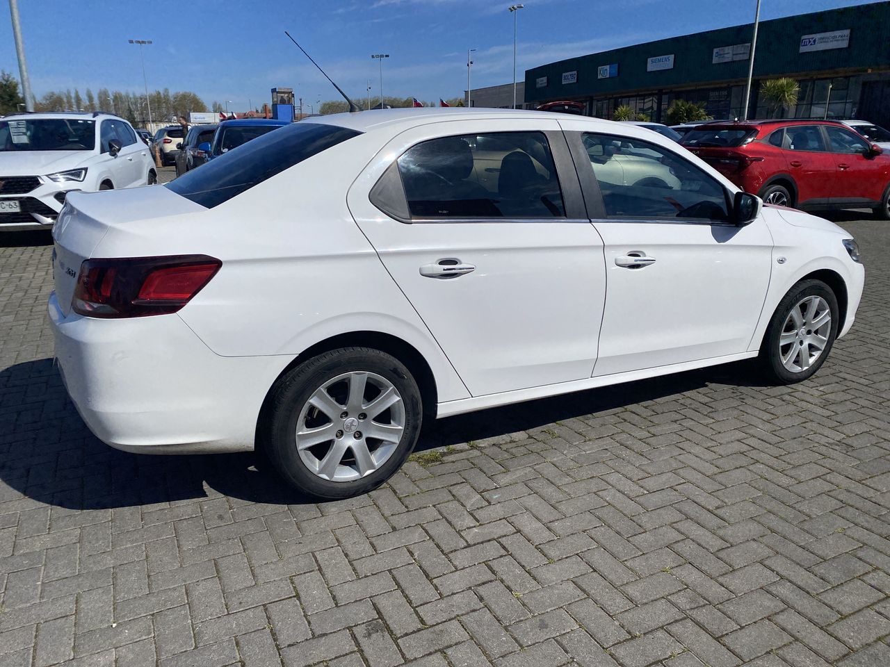 PEUGEOT - 6