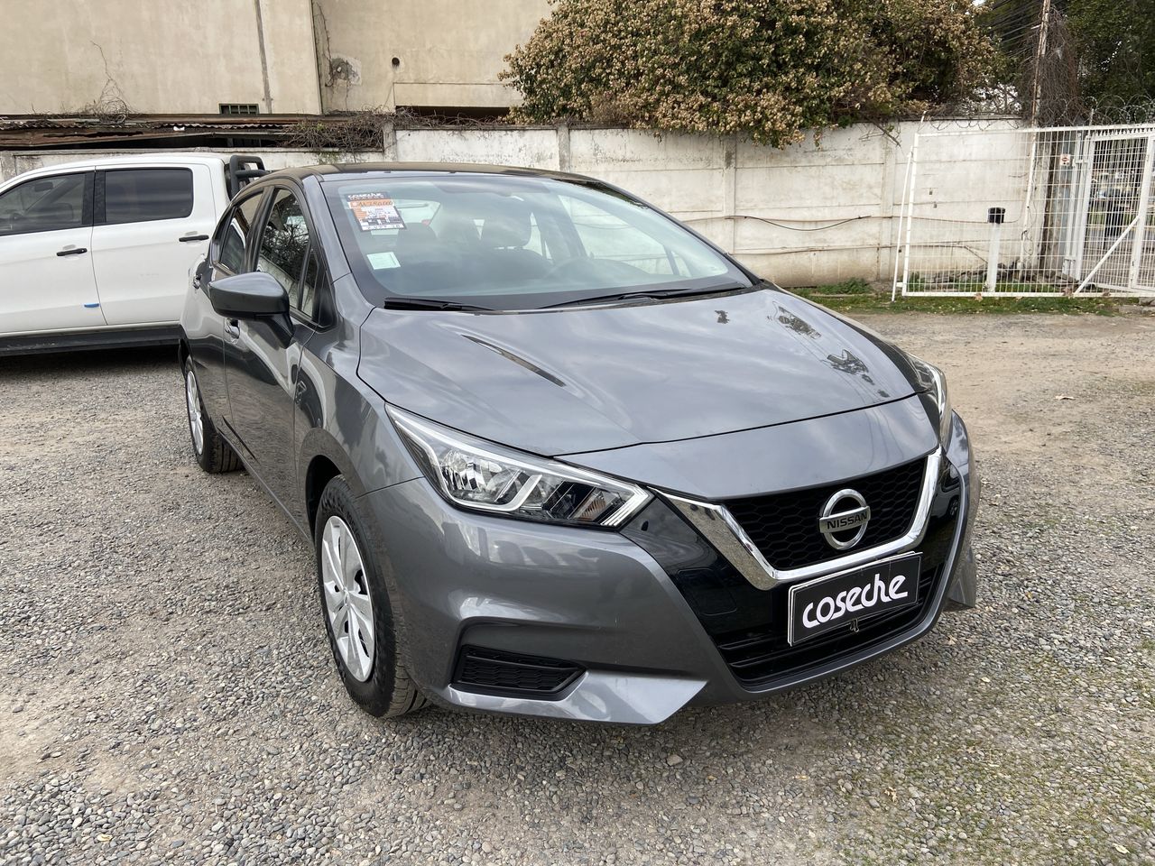 NISSAN - 1