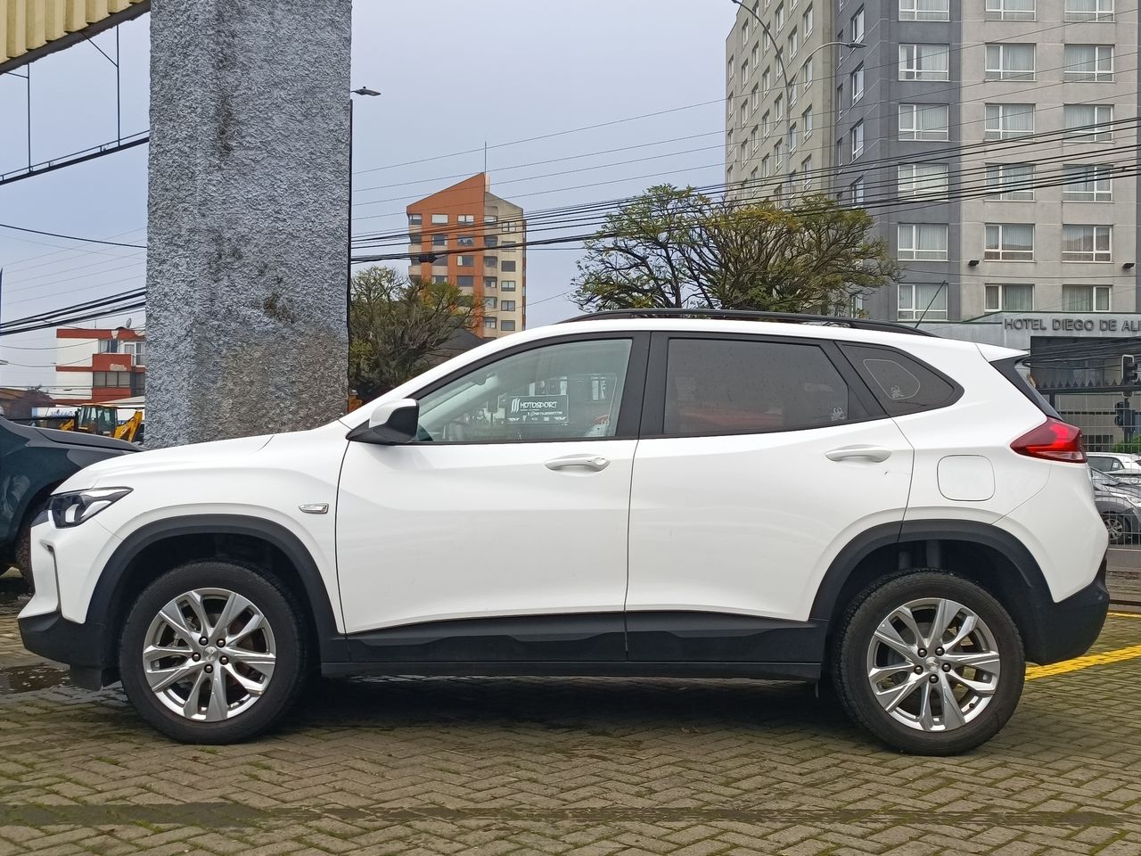 CHEVROLET - 4