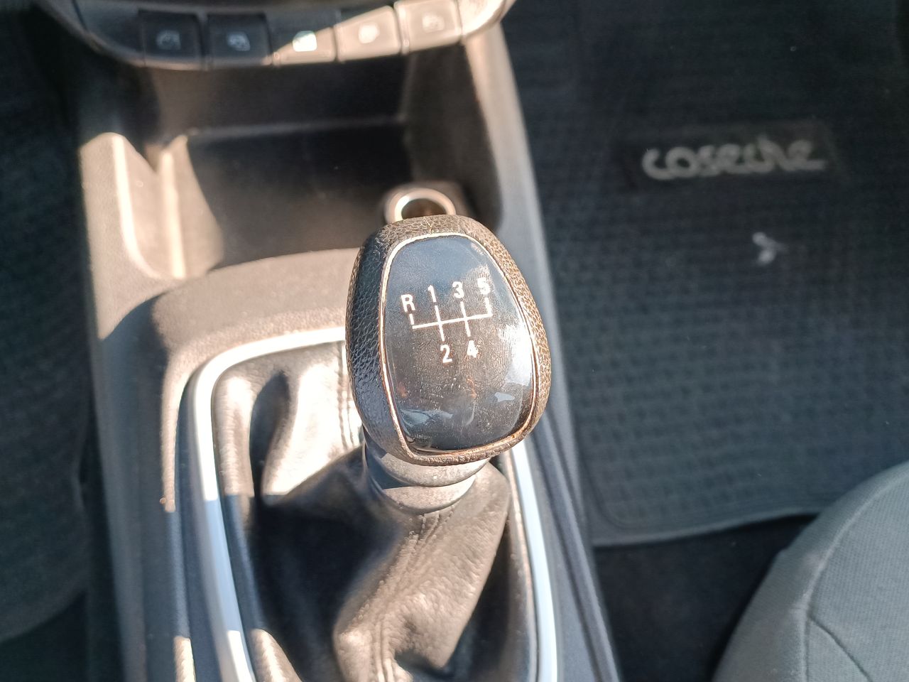 CHEVROLET - 29