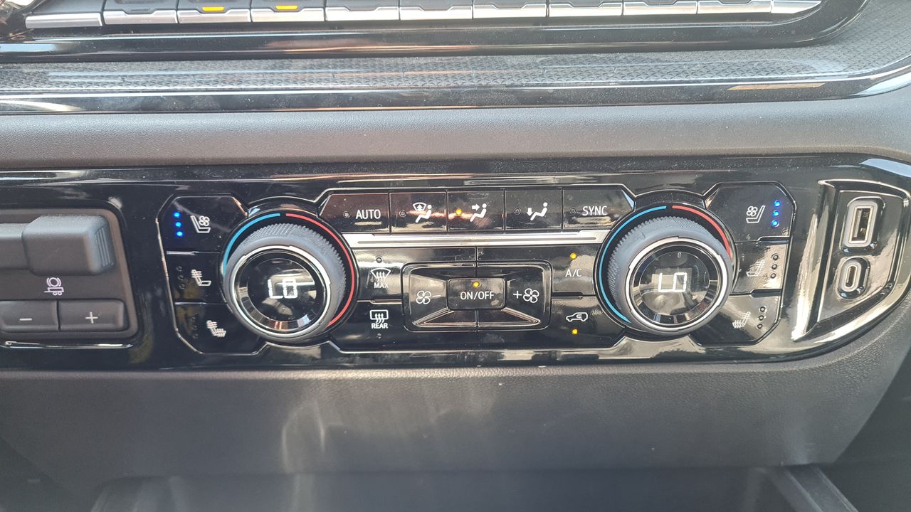 CHEVROLET - 26