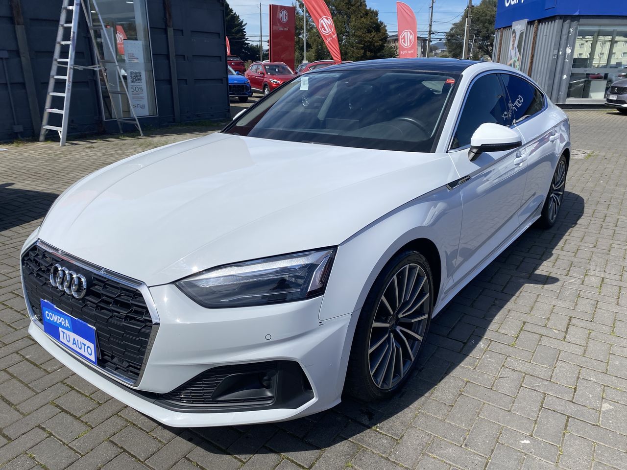 AUDI - 2