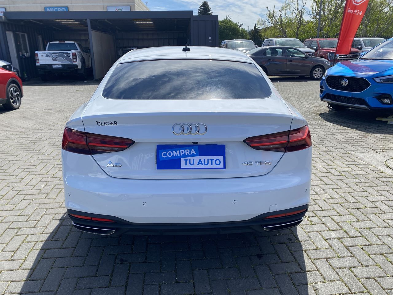 AUDI - 5