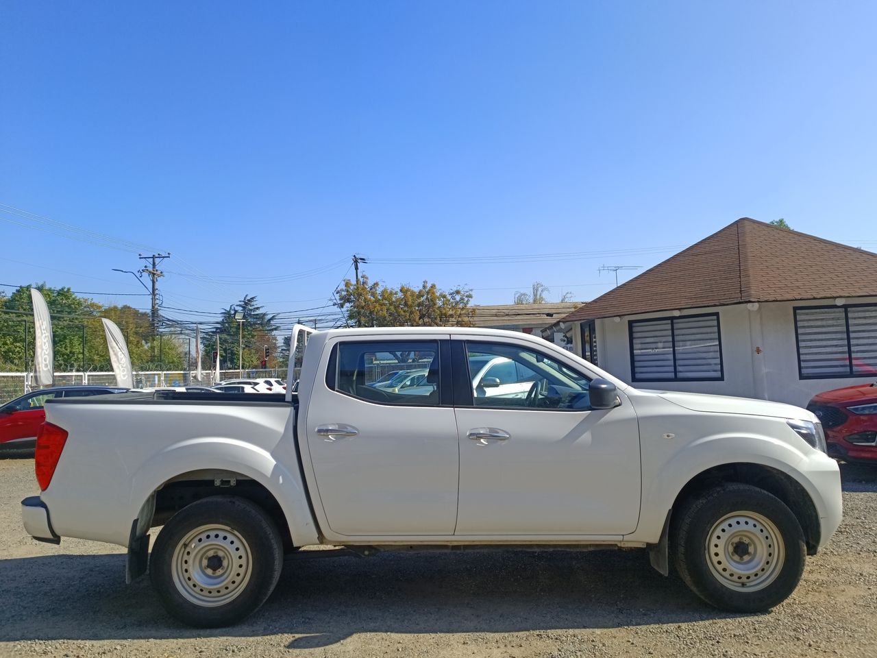 NISSAN - 8