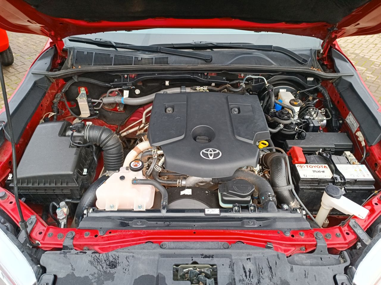 TOYOTA - 18