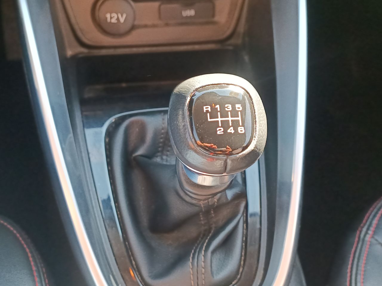 CHEVROLET - 32