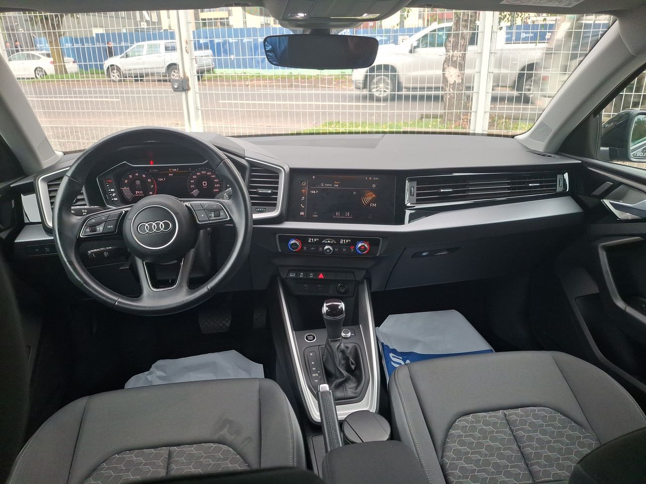 AUDI - 30