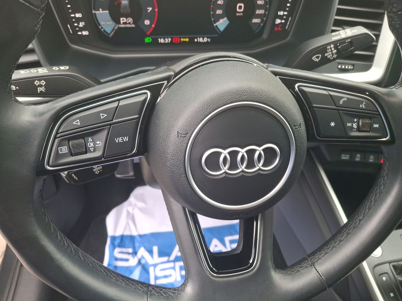 AUDI - 25