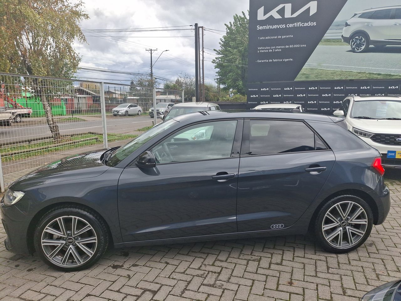 AUDI - 4