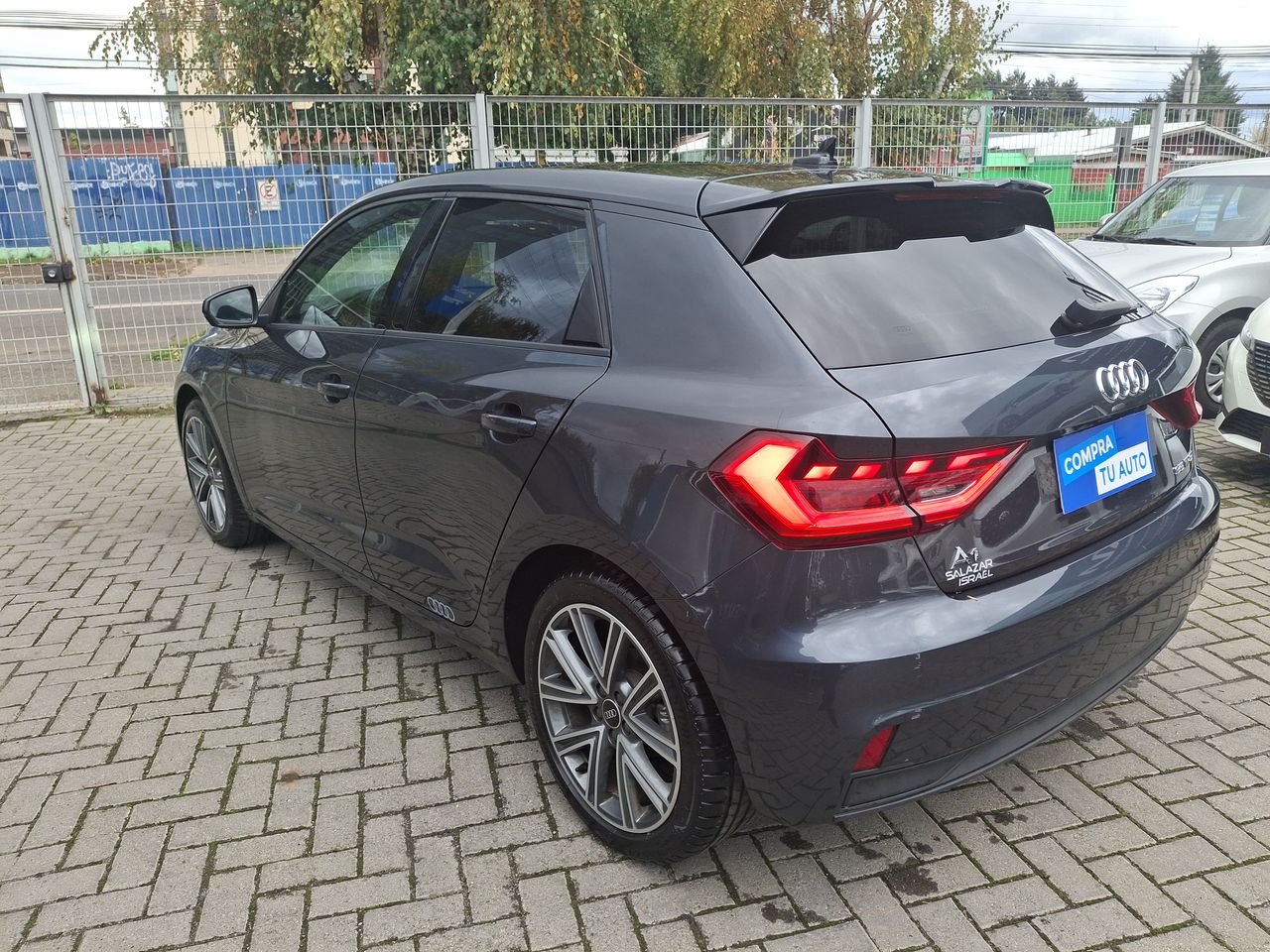 AUDI - 5