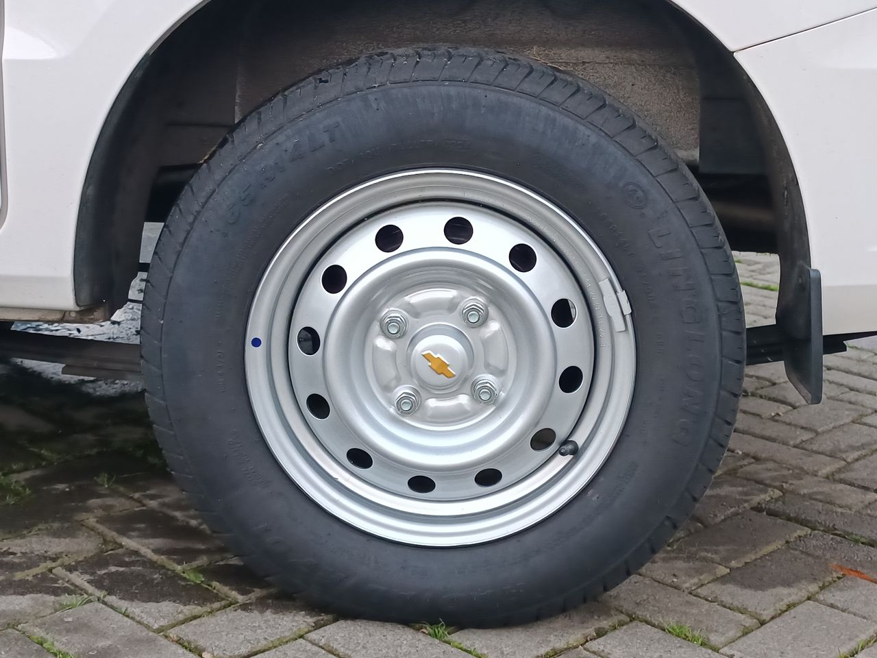 CHEVROLET - 17