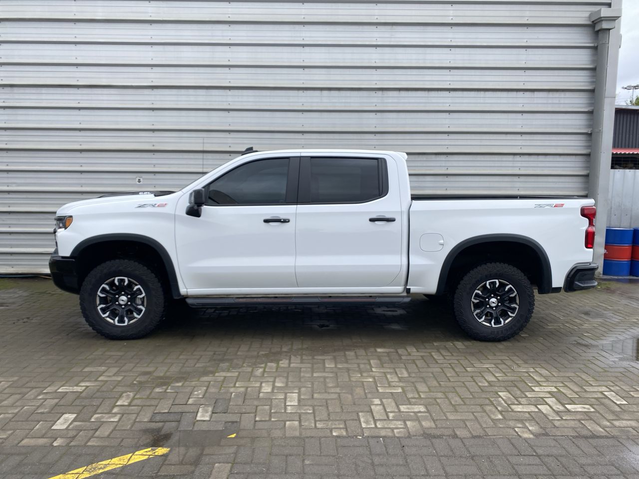 CHEVROLET - 4