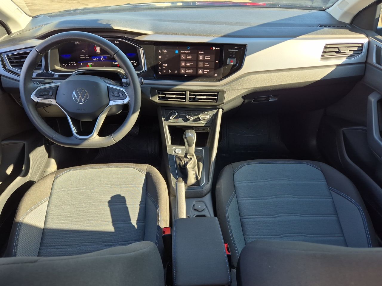VOLKSWAGEN - 9