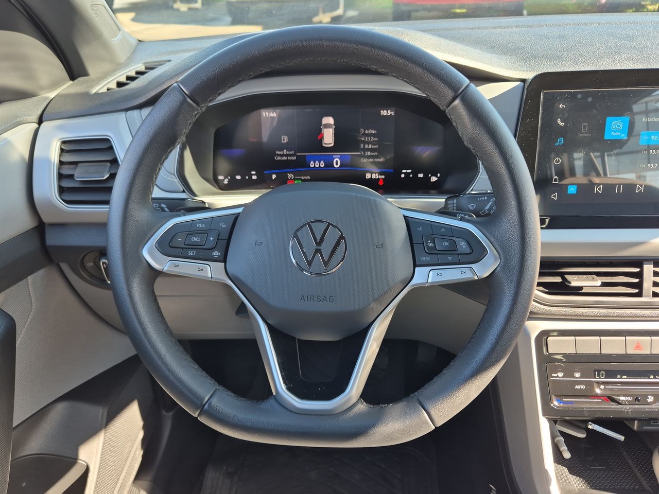VOLKSWAGEN - 21