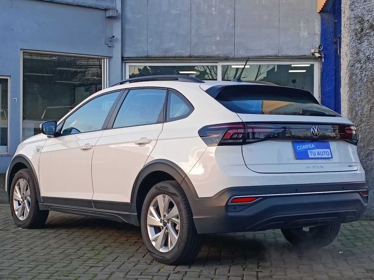 VOLKSWAGEN - 5