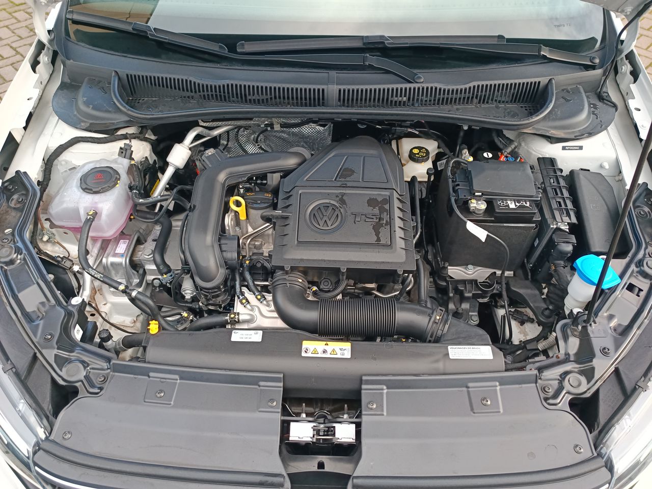 VOLKSWAGEN - 18