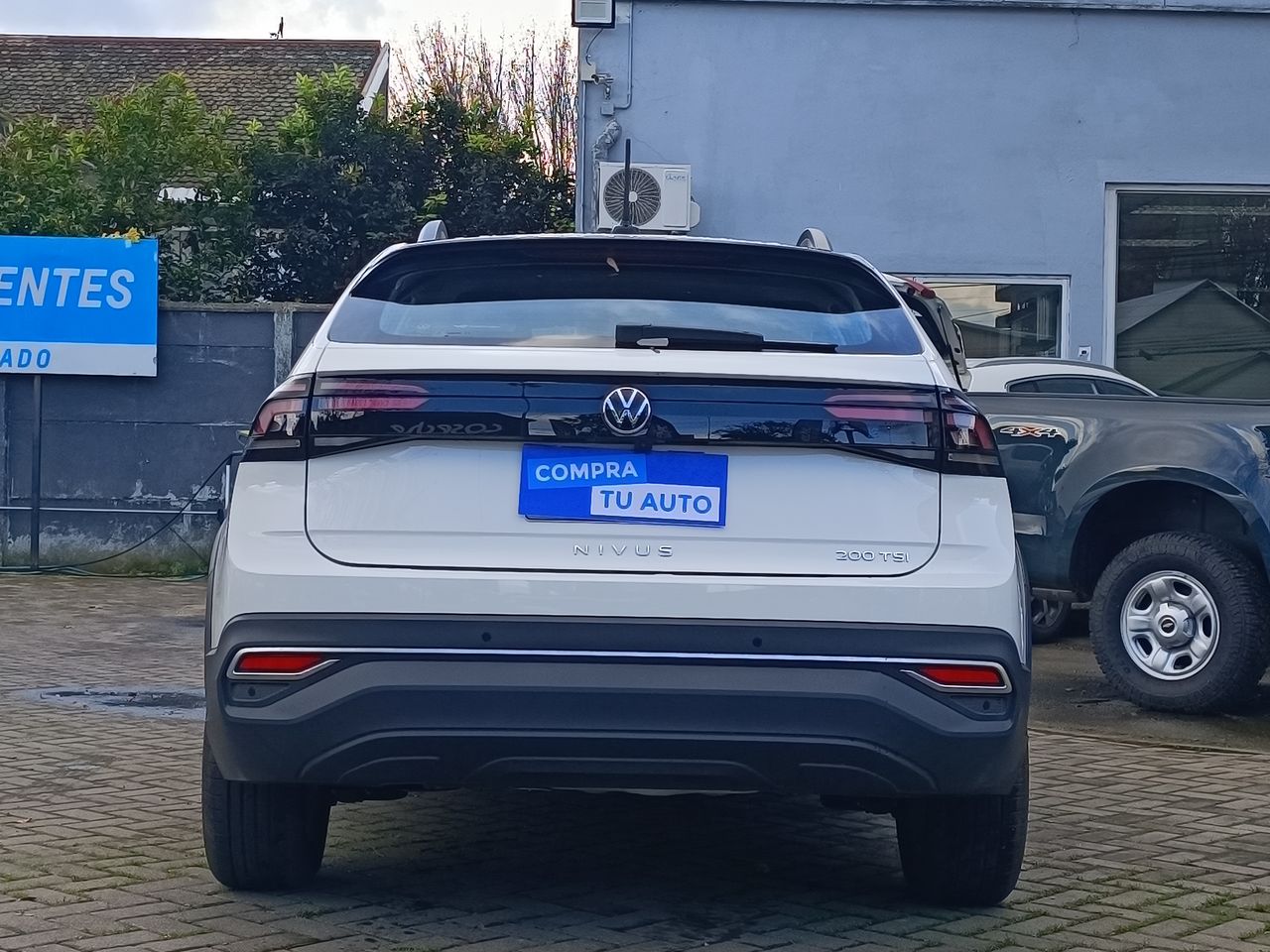 VOLKSWAGEN - 6