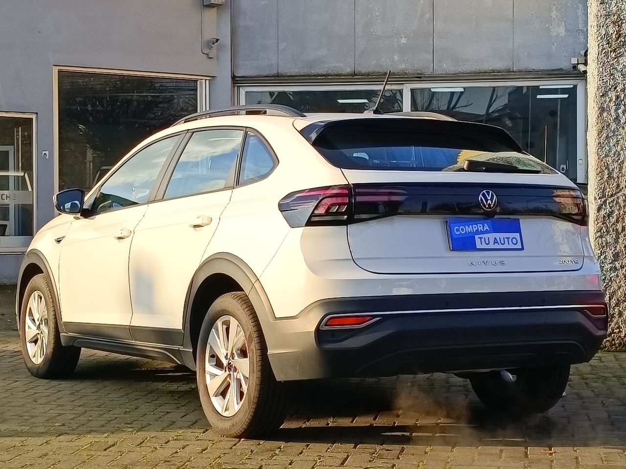 VOLKSWAGEN - 5