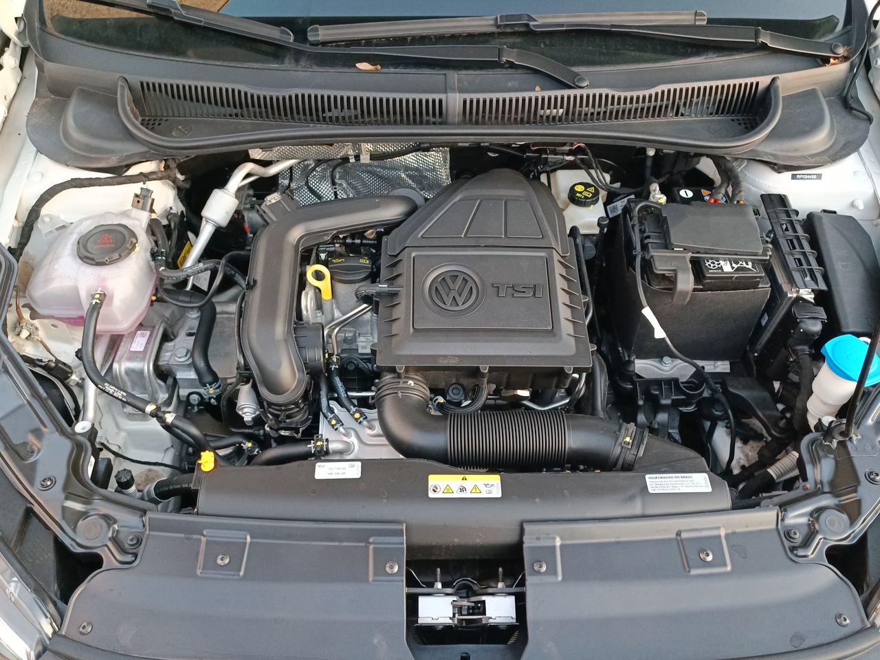 VOLKSWAGEN - 18