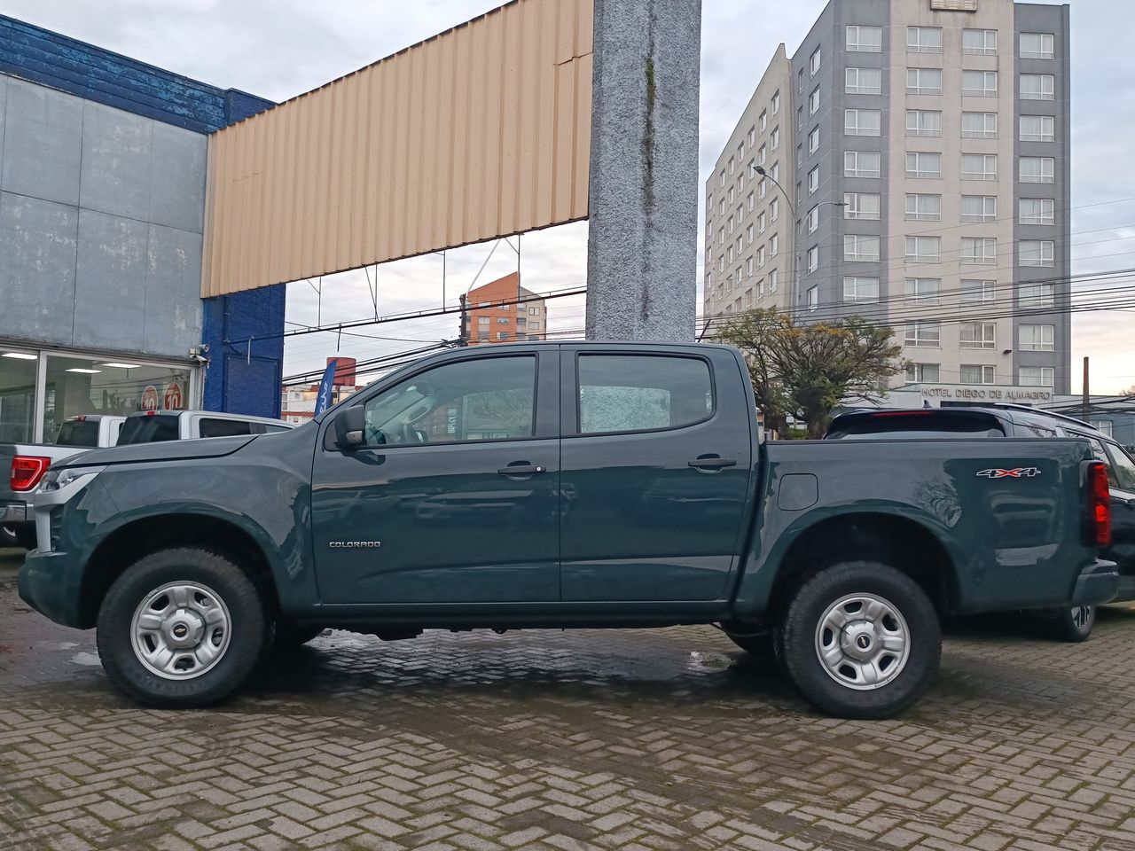 CHEVROLET - 4