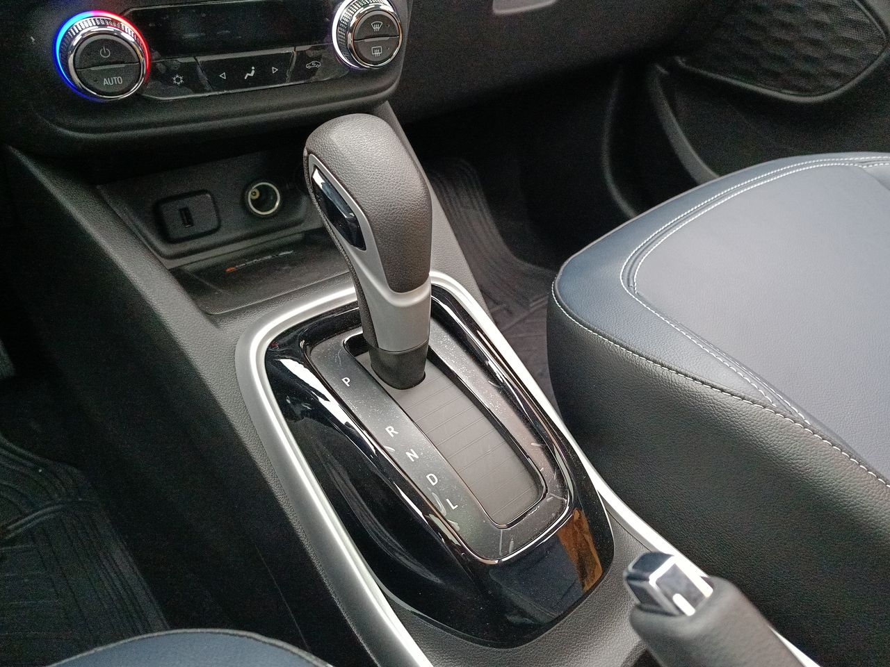 CHEVROLET - 31