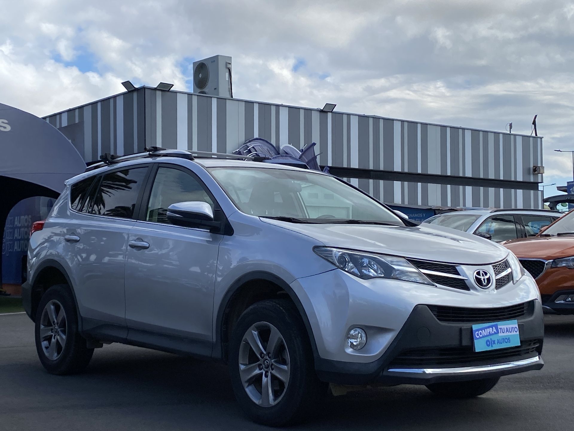 TOYOTA RAV4