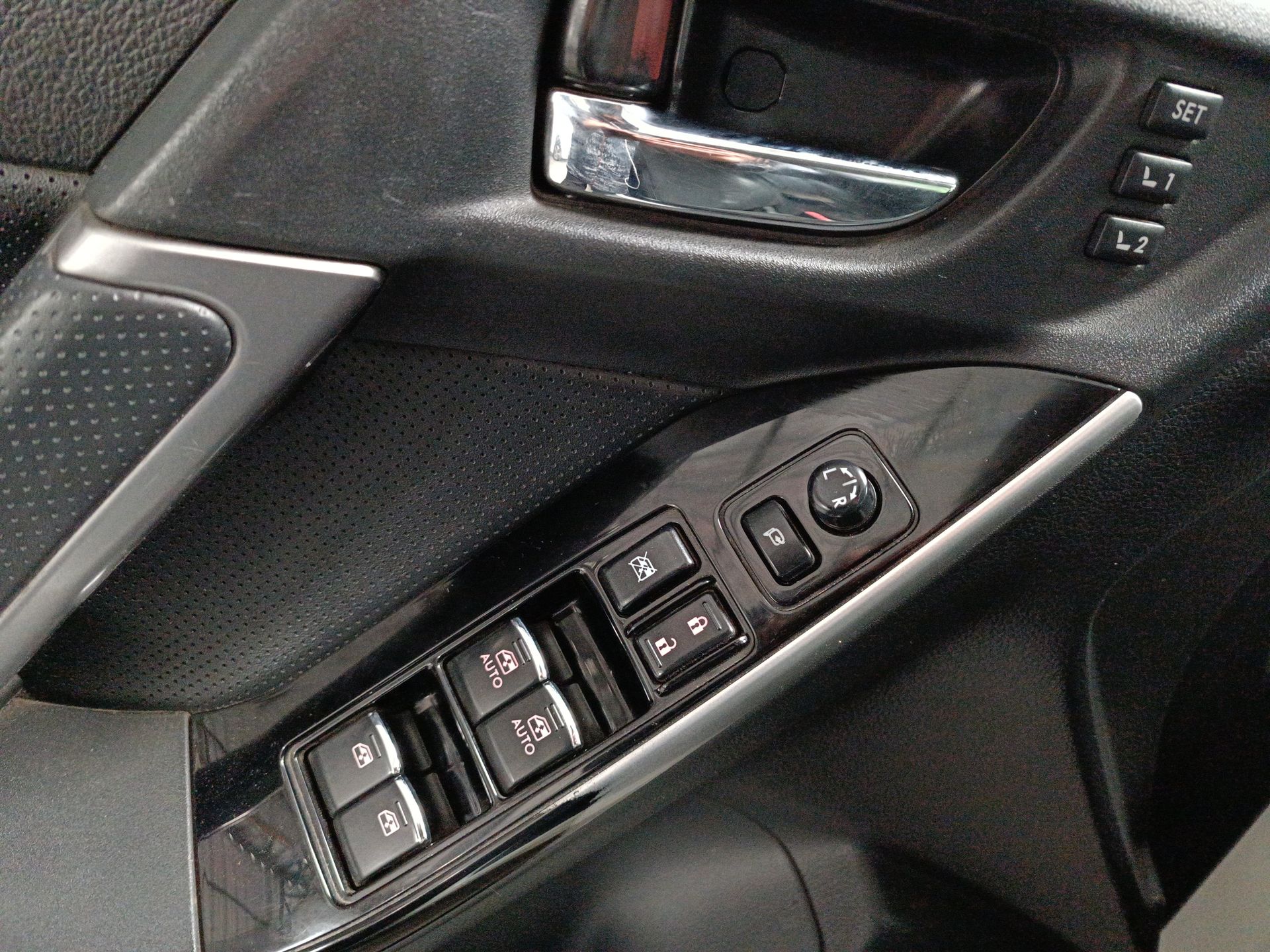 SUBARU - 20