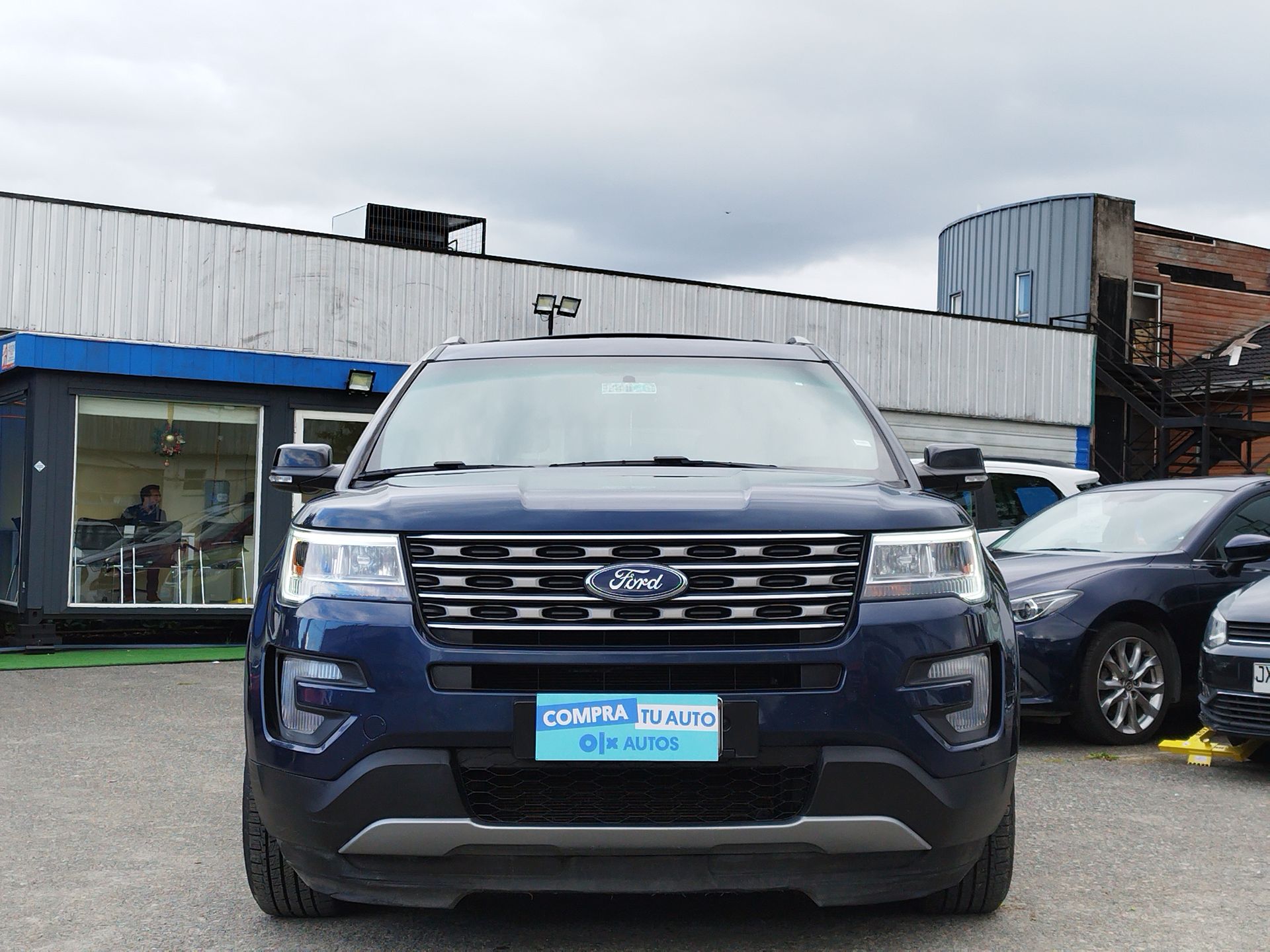 FORD EXPLORER